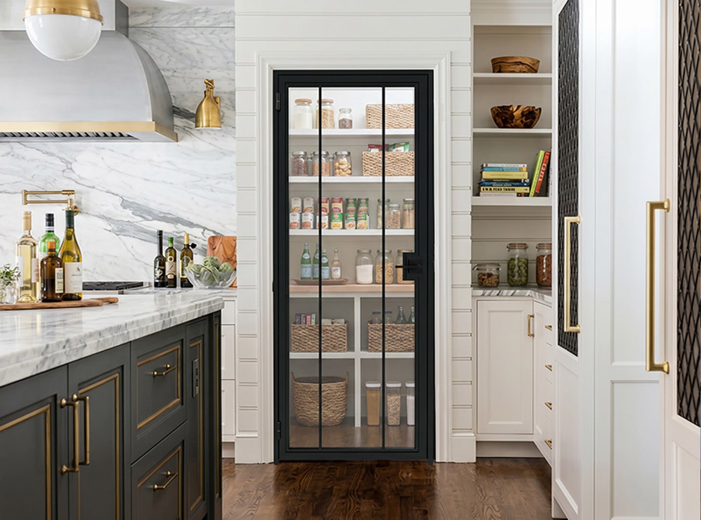 Strata-Halifax-Pantry-Interior Door3